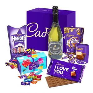Cadbury Valentines "I Love You" Edition Chocolate & Prosecco Gift Set